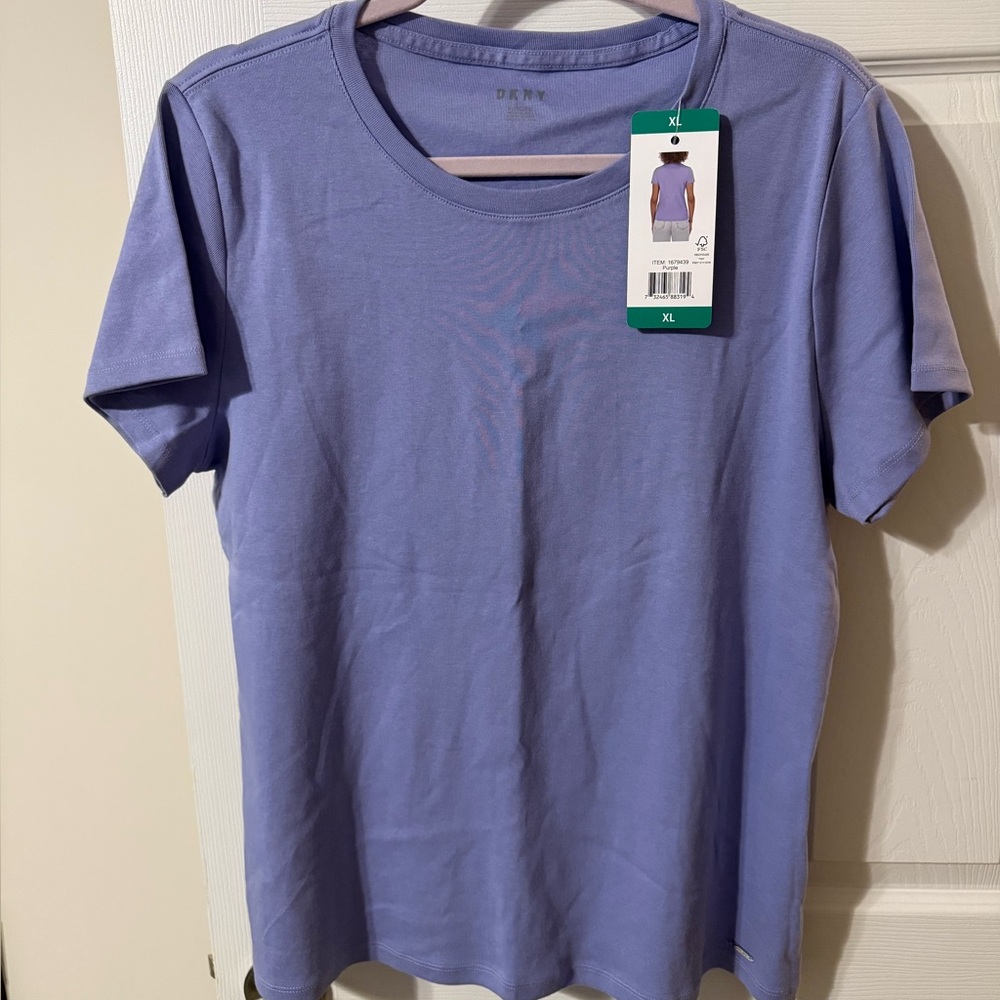 NWT DKNY Lavender Crew Neck Tee